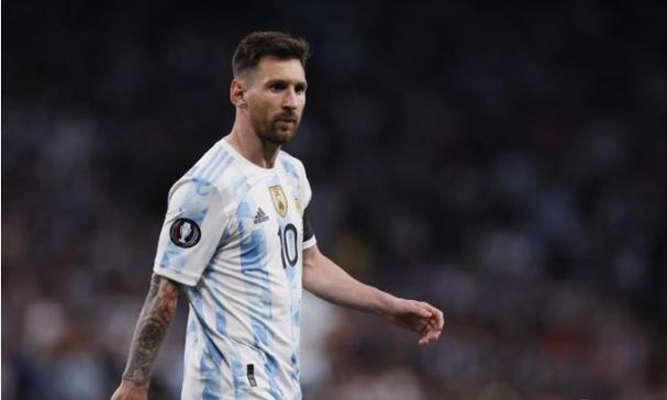 他是最后一任中顾委常委，活到了101岁，未报祖母恩情终身遗憾